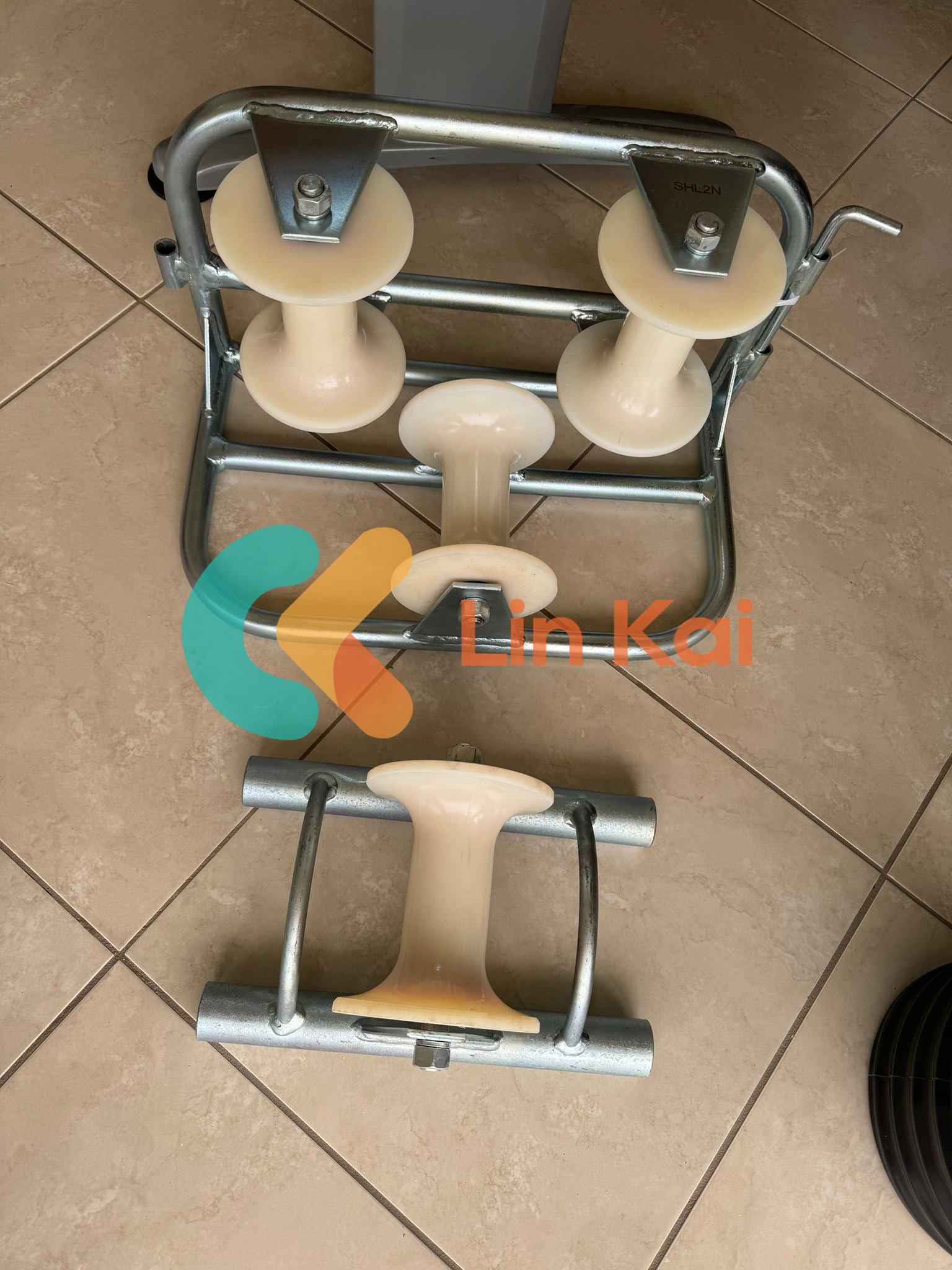 Hva er hovedfunksjonen til kabeljordvalsen?